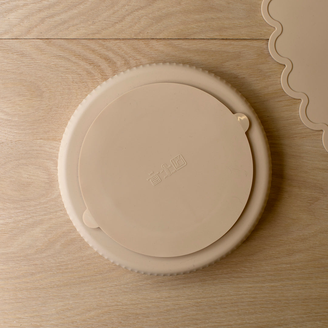 Mabel & Fox - Complete Silicone Tableware Set - Beige (7 Pcs)