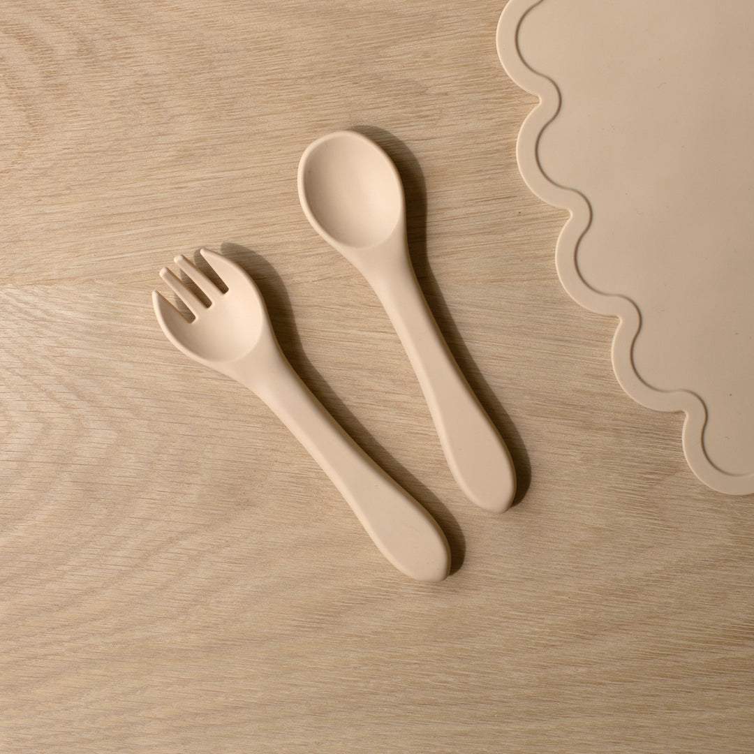 Mabel & Fox - Complete Silicone Tableware Set - Beige (7 Pcs)
