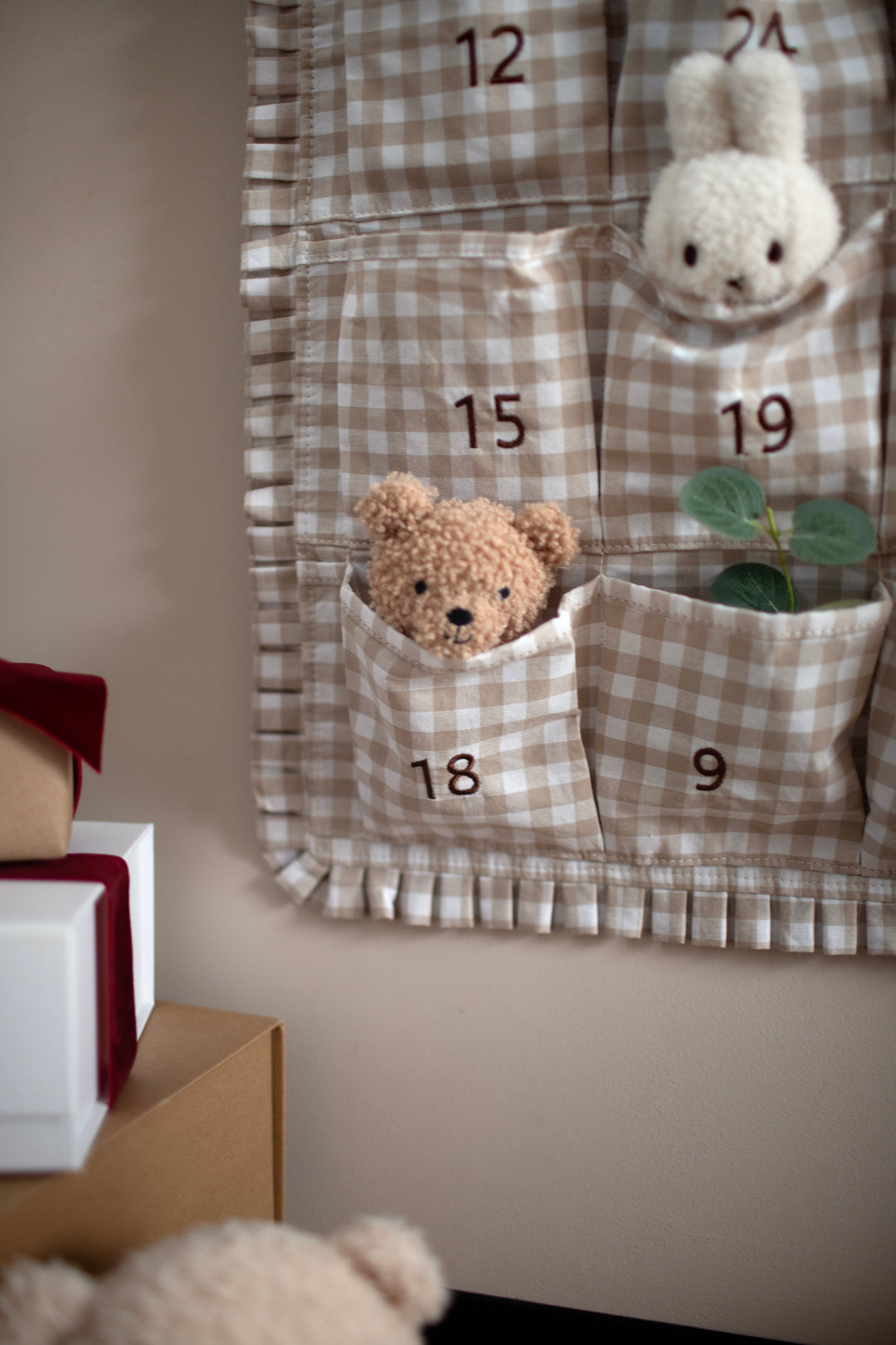 Mabel & Fox - Personalised Beige Gingham Ruffle Advent Calendar - Velvet Bow
