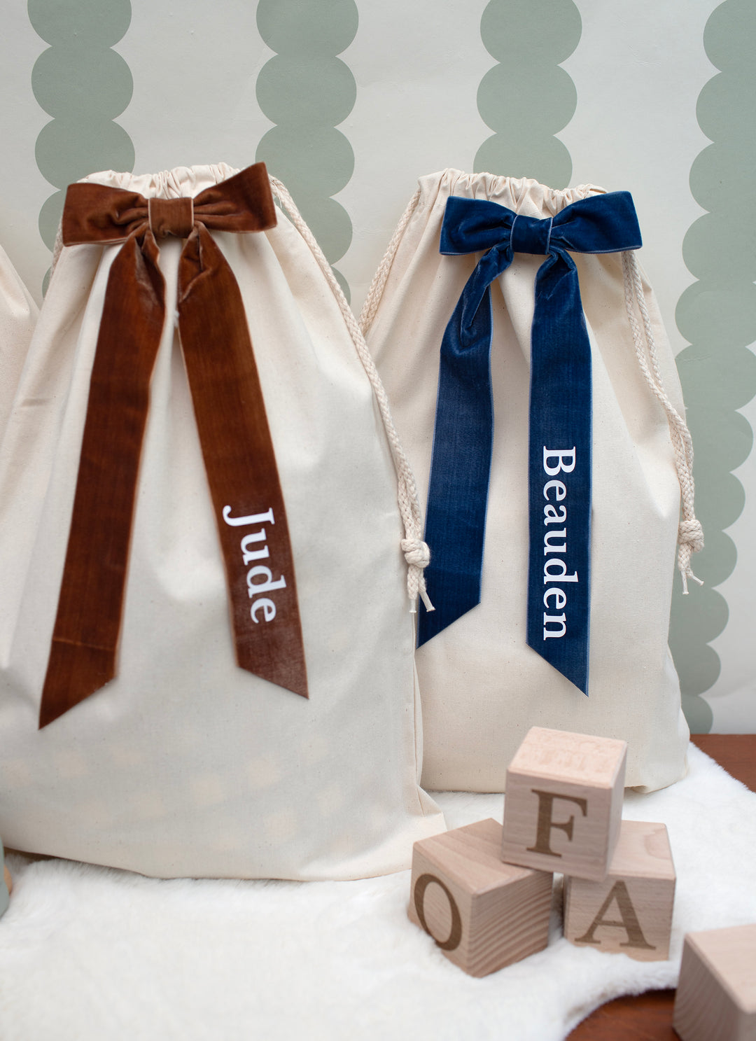 Mabel & Fox - Personalised Velvet Bow Gift Sack