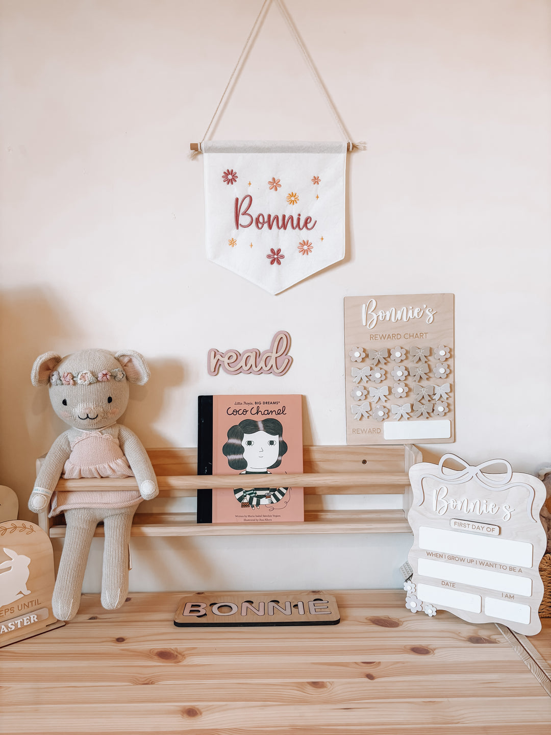 Mabel & Fox - Personalised Felt Flag - Flowers - Mabel & Fox