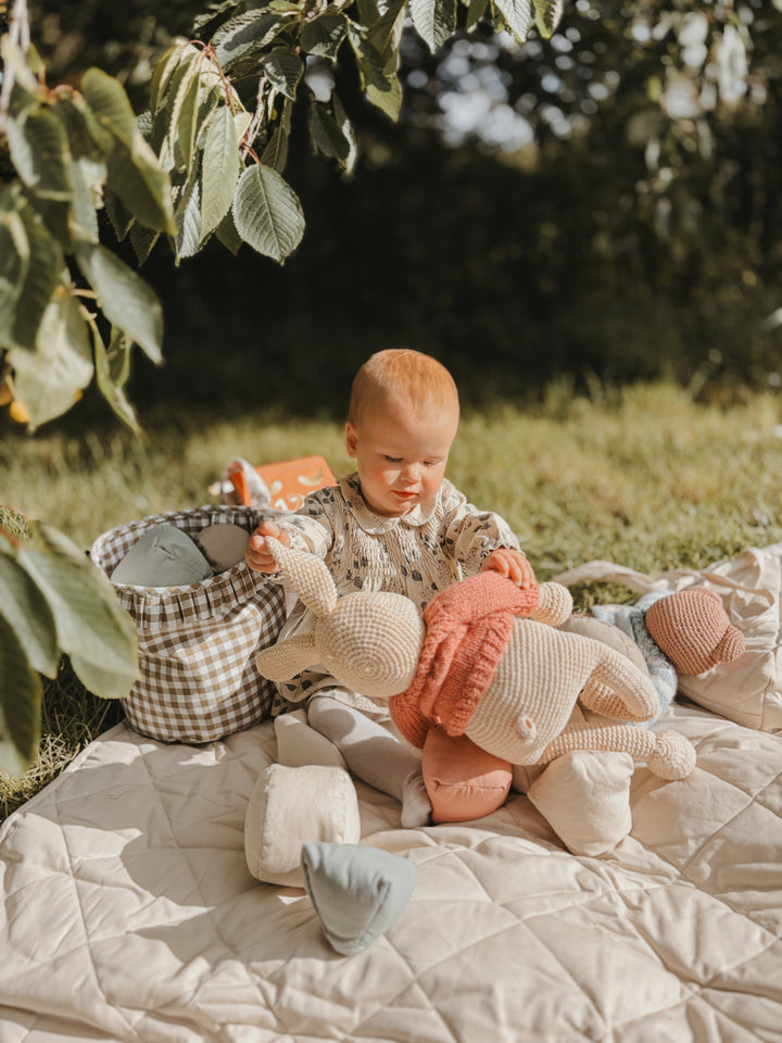Mabel & Fox - Gingham Ruffle Basket - Beige