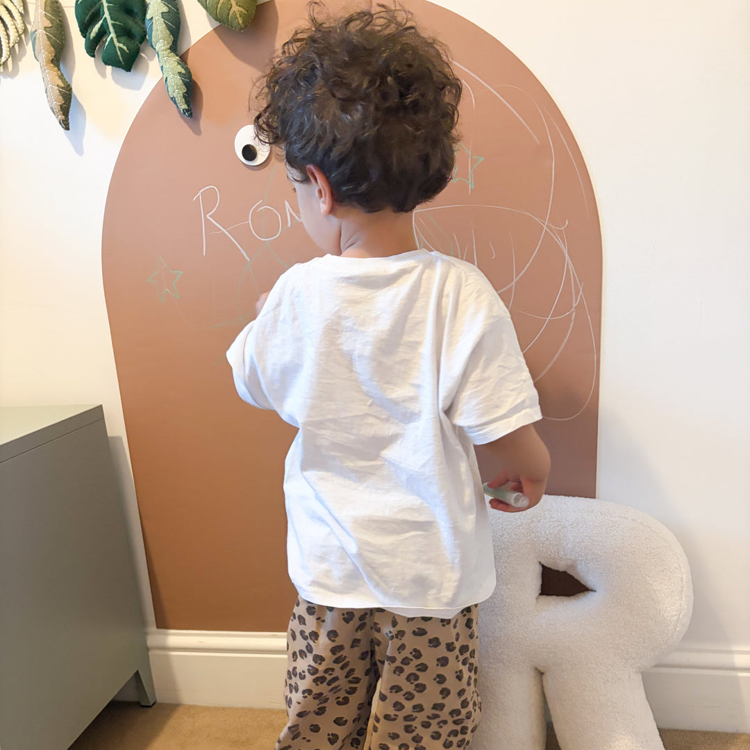 Mabel & Fox - Magnetic Wall Decal - Brown
