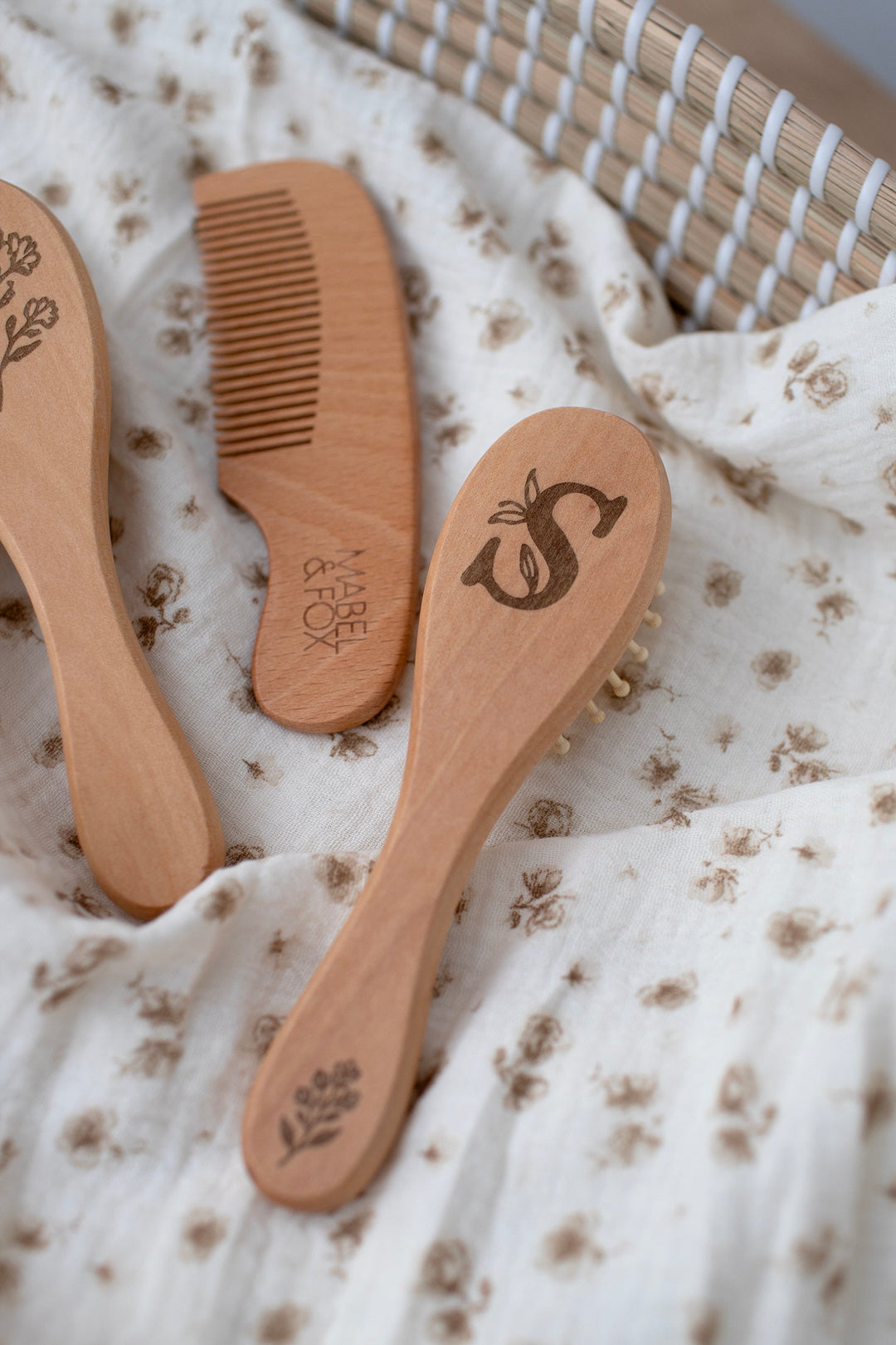 Mabel & Fox - Personalised Wooden Brush Set - Wildflower - Mabel & Fox