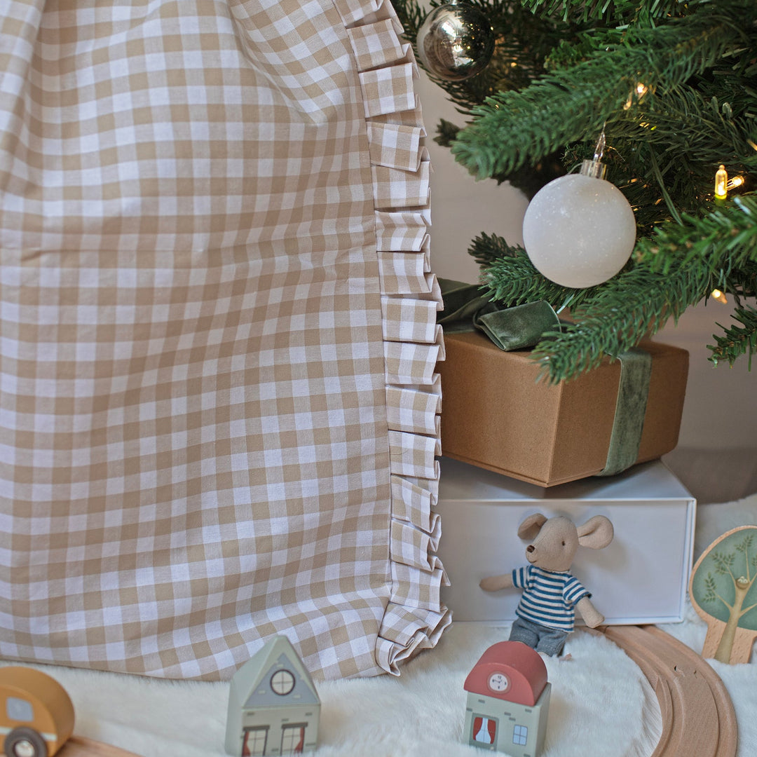 Mabel & Fox - Personalised Beige Gingham Ruffle Gift Sack - Embroidered