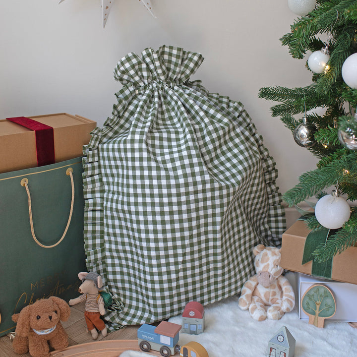 Mabel & Fox - Green Gingham Ruffle Gift Sack