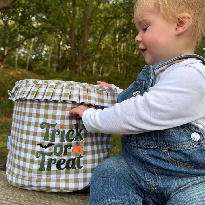 Mabel & Fox - Trick or Treat Halloween Basket