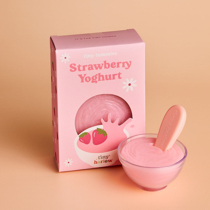 Tiny Harlow – Tiny Tummies – Strawberry Yogurt Bowl