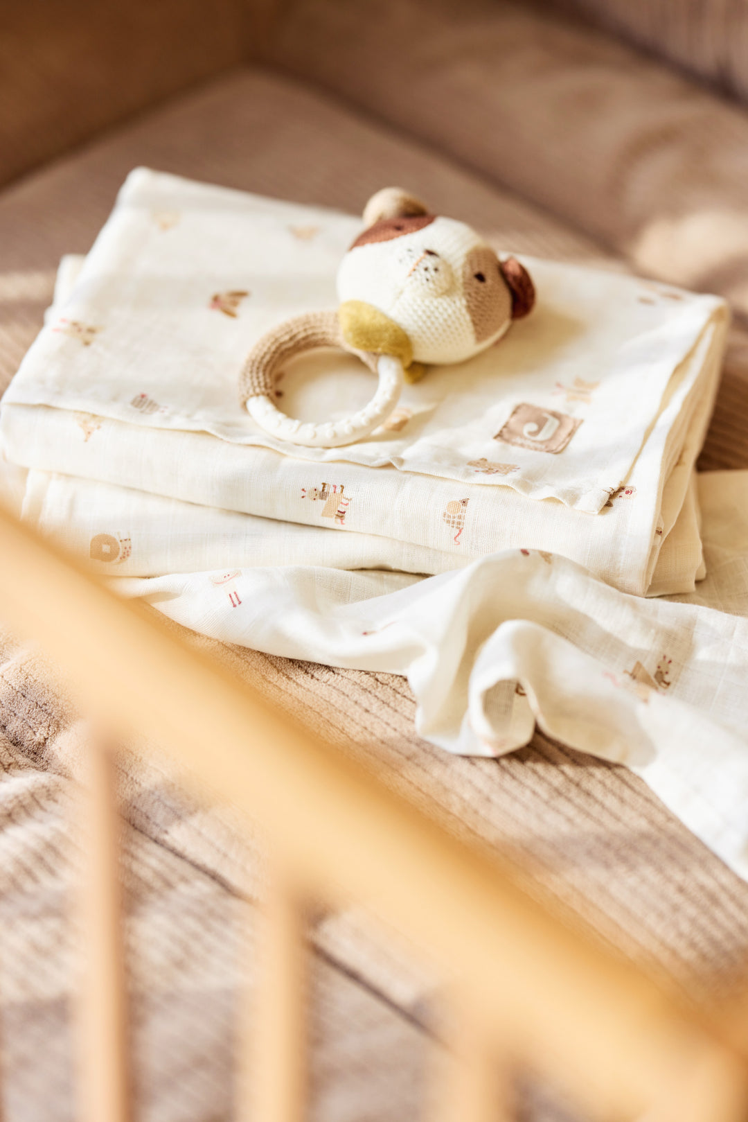 Jollein - Playpen Mat - Cloudy Rib - Milky Coffee - 75x95cm - Mabel & Fox