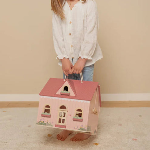 Portable dolls house sales
