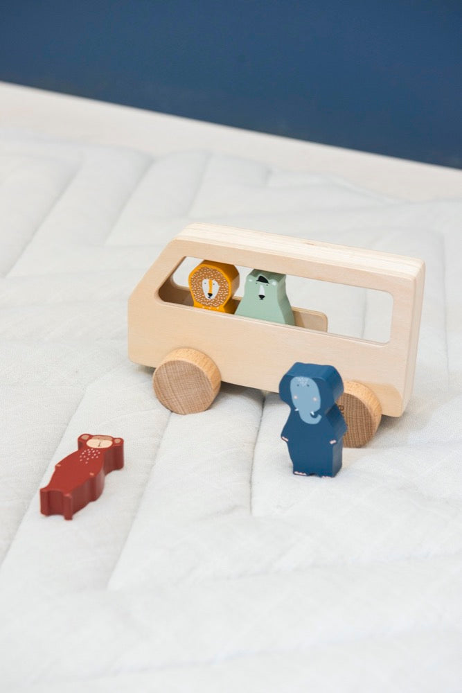 Trixie - Wooden Animal Bus - All Animals