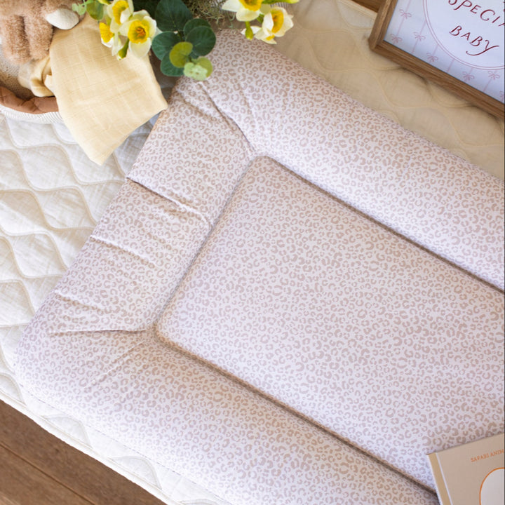 Wilby & Wonder – Cushion Baby Changing Mat - Leopard