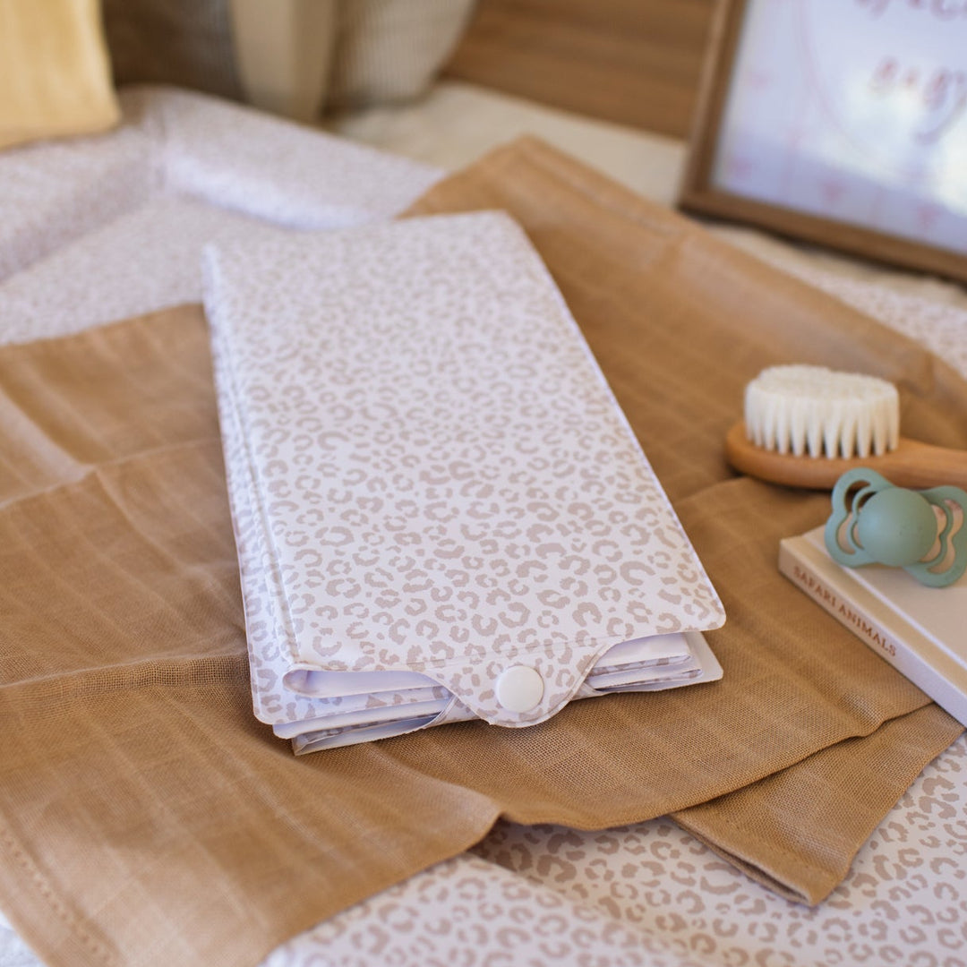 Wilby & Wonder – Travel Baby Changing Mat - Leopard