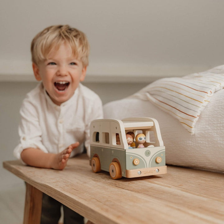 Little Dutch - Vintage Campervan FSC