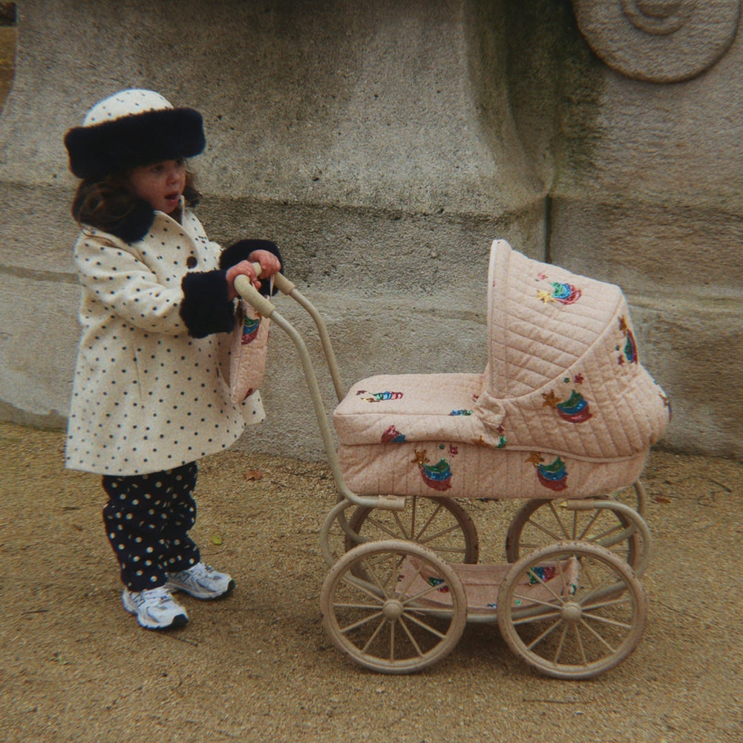 Konges Slojd – Minnie Tulle Doll Pram – Rainbow Star
