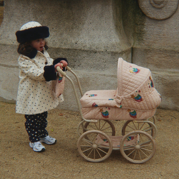 Konges Slojd – Minnie Tulle Doll Pram – Rainbow Star