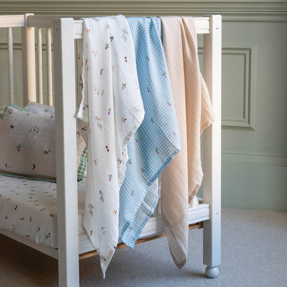 Avery Row - Organic Baby Muslin Squares Set of 3 - Little Farm - Mabel & Fox