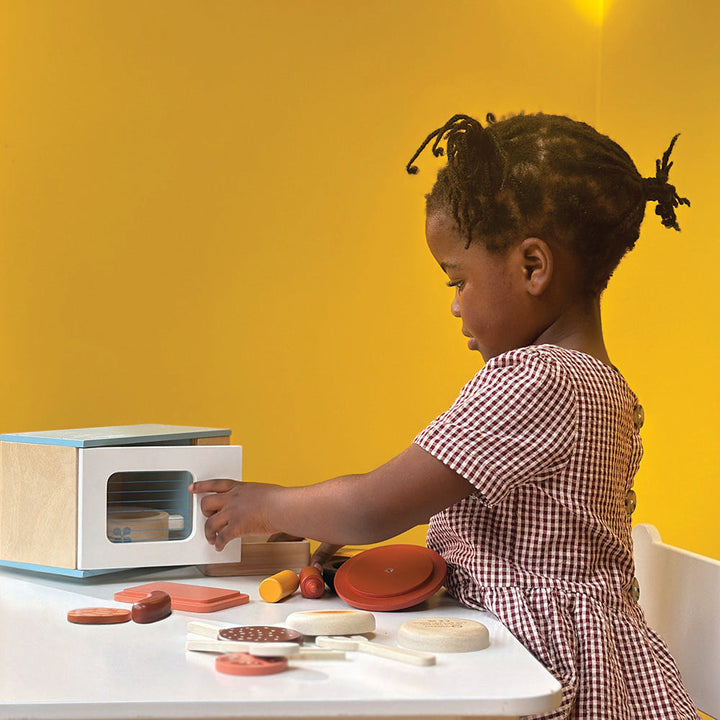 Tender Leaf - Toy Microwave - Mabel & Fox