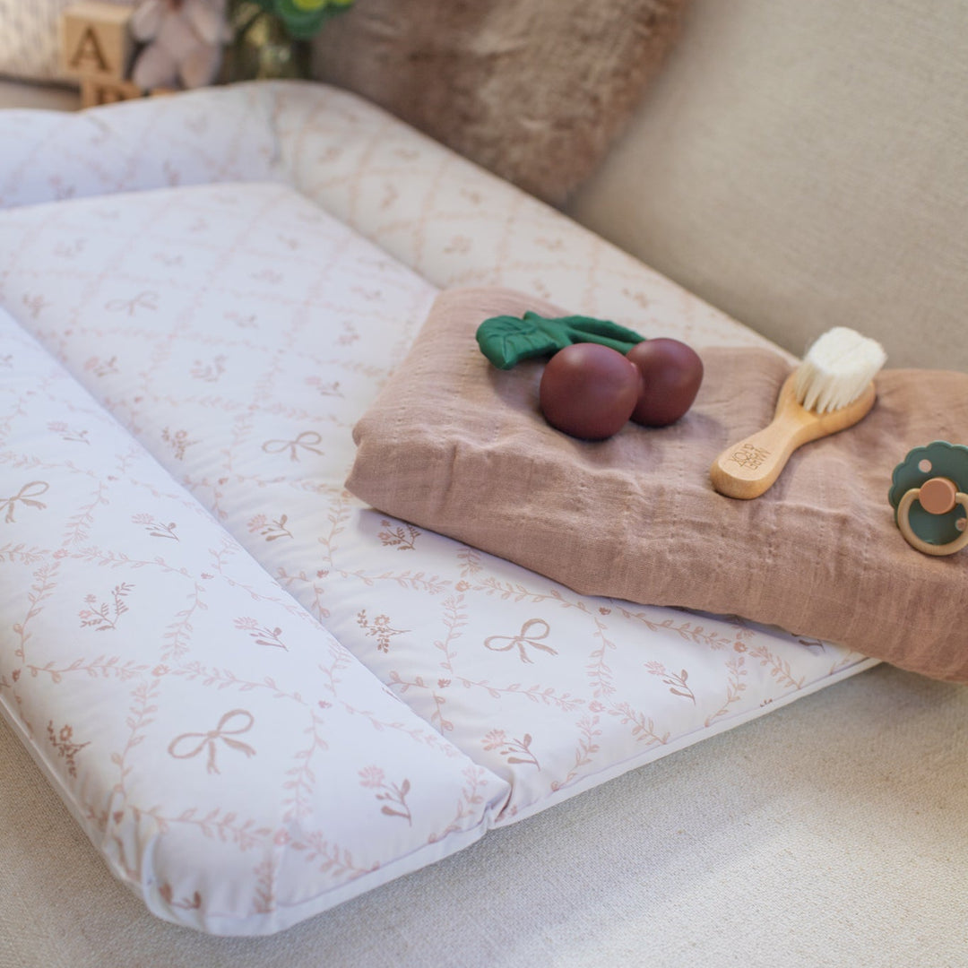 Wilby & Wonder – Cushion Baby Changing Mat - Sweet Pea