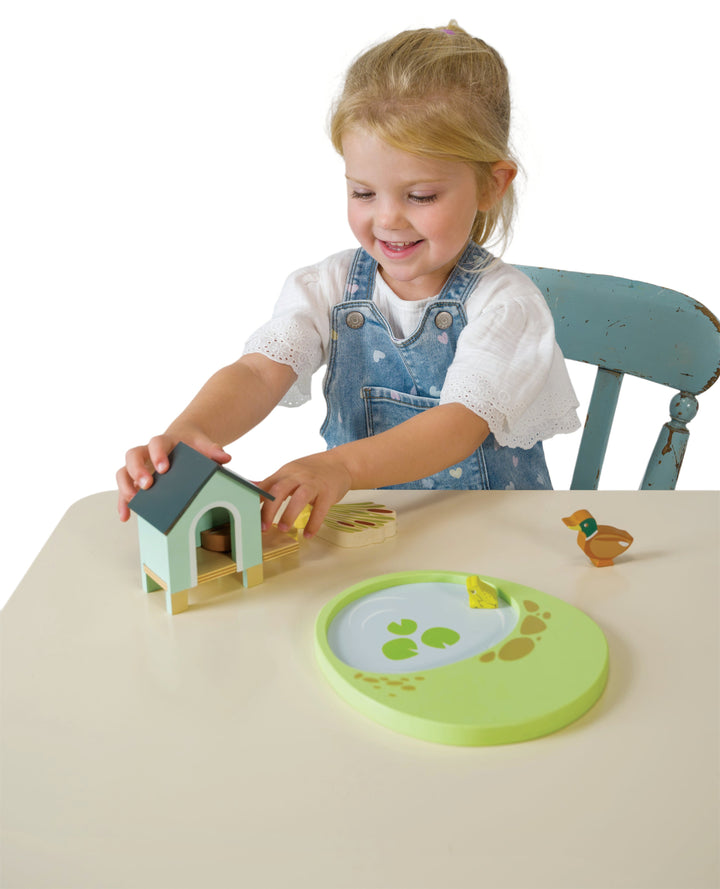 Pet Set Duck House - Mabel & Fox