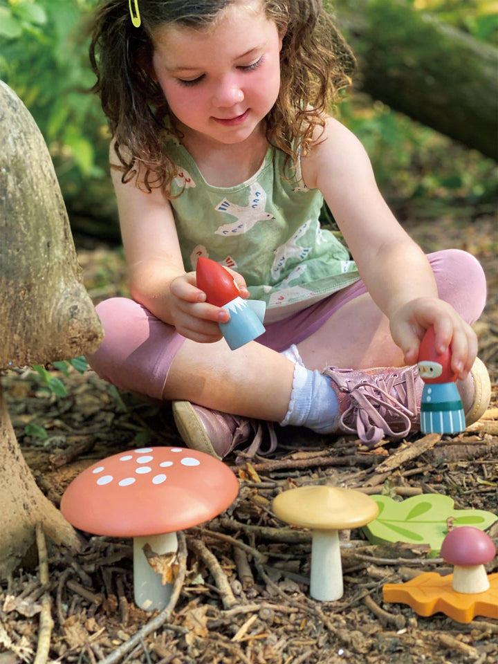 Tender Leaf - Woodland Gnome Family