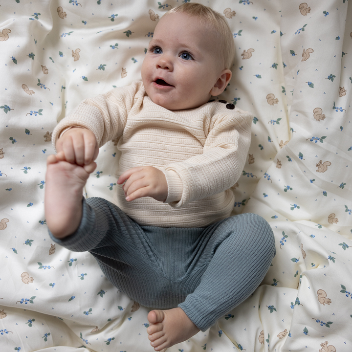 Cam Cam Copenhagen - Muslin Baby Blanket - Blueberries - Mabel & Fox