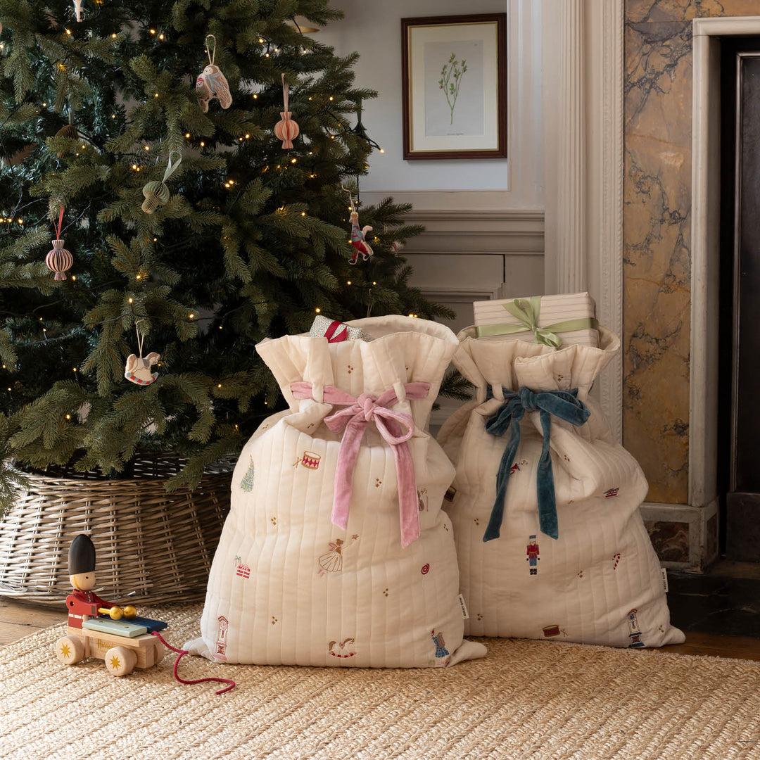 Avery Row - Christmas Present Sack - Nutcracker