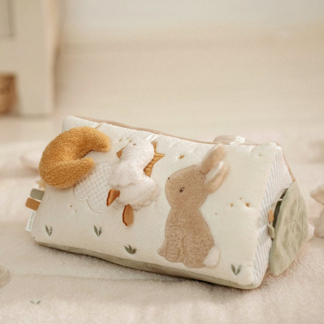 Little Dutch - Activity Triangle - Newborn Naturals