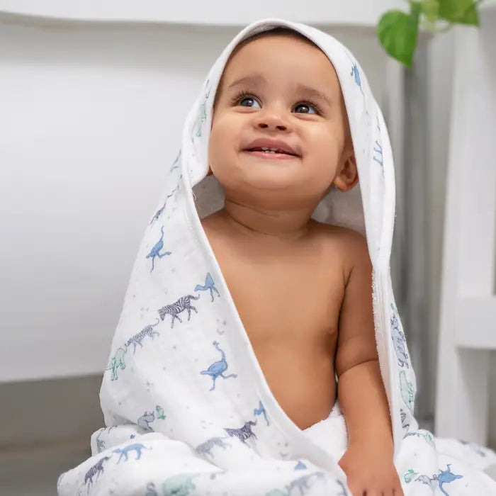 Aden + Anais - Hooded Towel & Washcloth Set - Rising Stars - Mabel & Fox