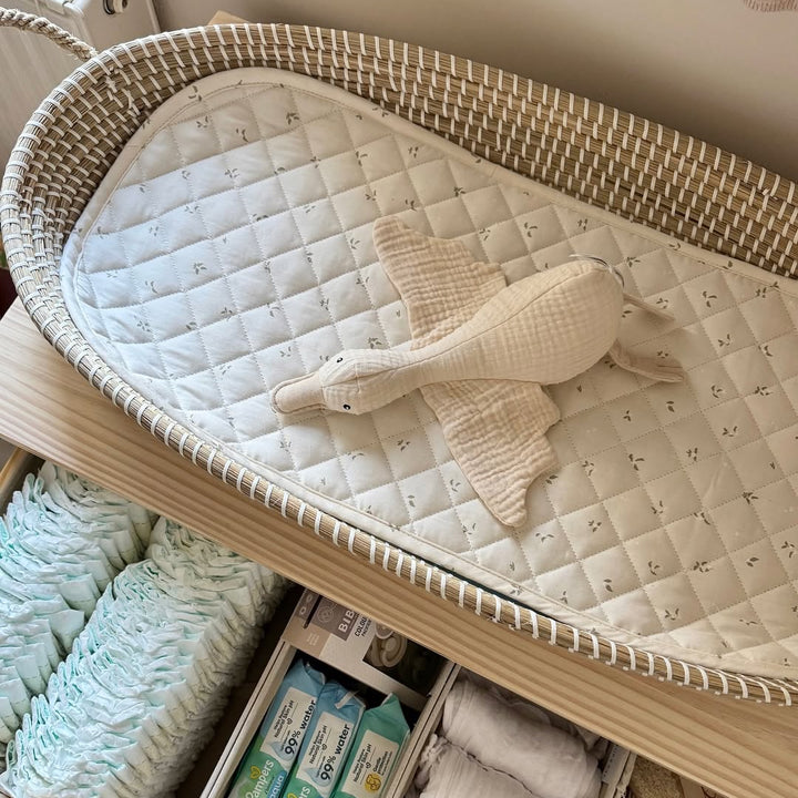 Mabel & Fox - Seagrass Baby Changing Basket - Mabel & Fox