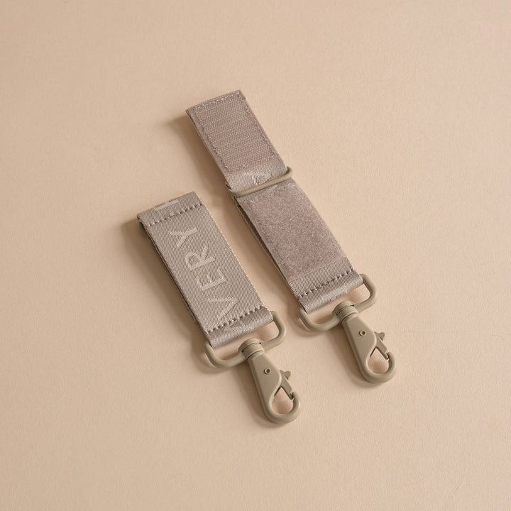 Avery Row - Logo Pram Bag Clips - Oyster - Mabel & Fox