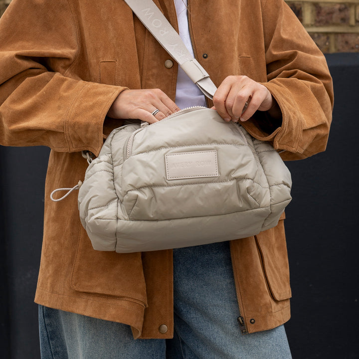 Avery Row - Pram Organiser Bag - Oyster - Mabel & Fox