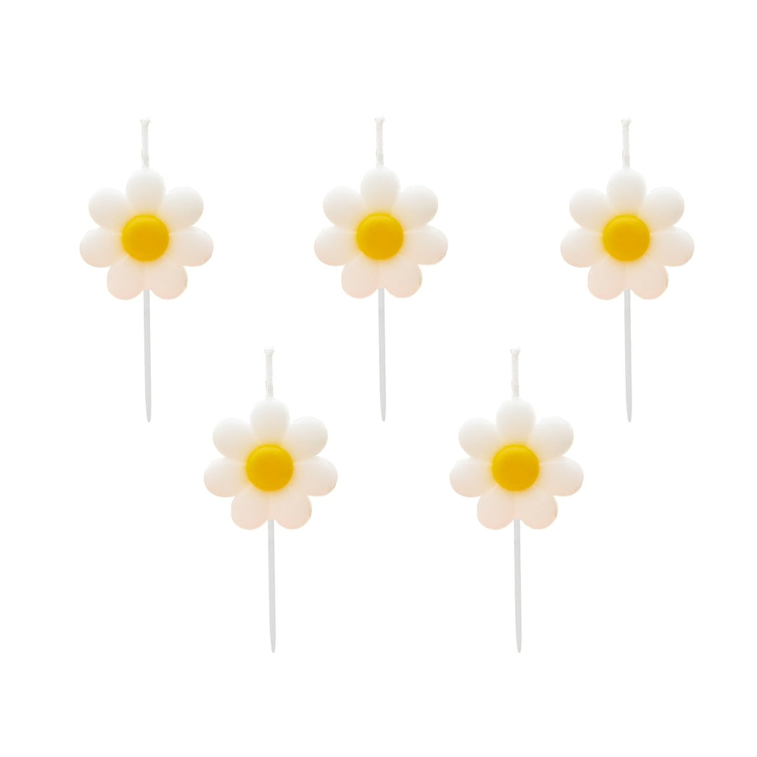 HootyBalloo By Green Club - Daisy Shaped Candles - (Pack of 5)