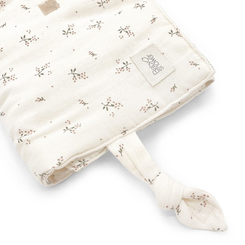 Babyshower – Knot Nomad Changing Pad – Roseberry - Mabel & Fox