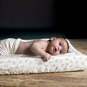 Babyshower – Changing Mat Fitted Sheet – Olive Bloom - Mabel & Fox