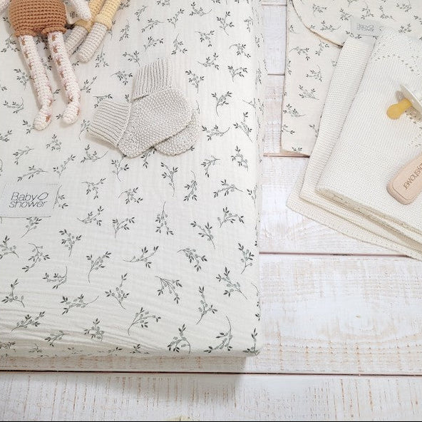 Babyshower – Changing Mat Fitted Sheet – Olive Bloom - Mabel & Fox