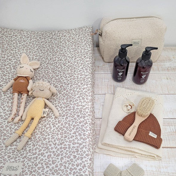 Babyshower – Changing Mat Fitted Sheet – Soft Print - Mabel & Fox