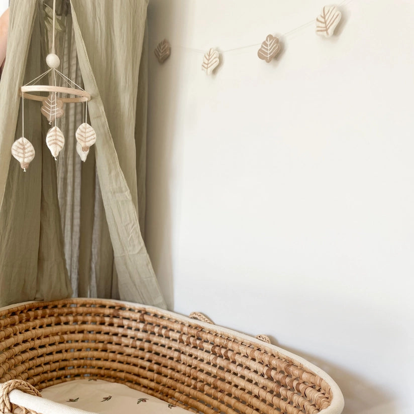Bee Boheme - Baby Cot Mobile - Leaves - Mabel & Fox