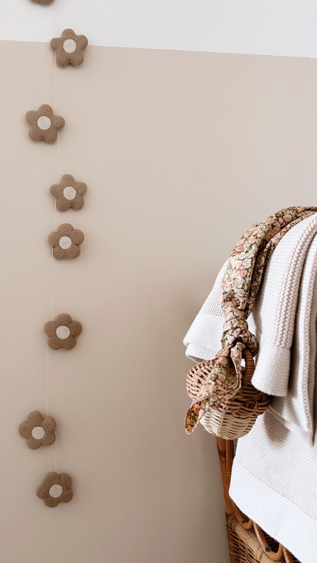 Bee Boheme - Beige Flower Garland - Mabel & Fox