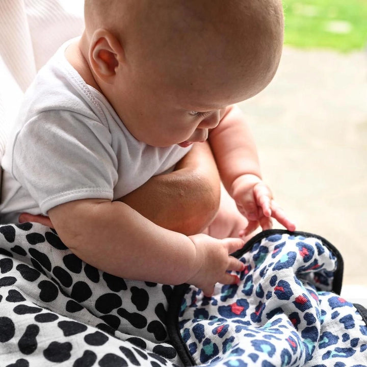 Etta Loves UK - Sensory Muslin Blanket - Reversible Animal Print