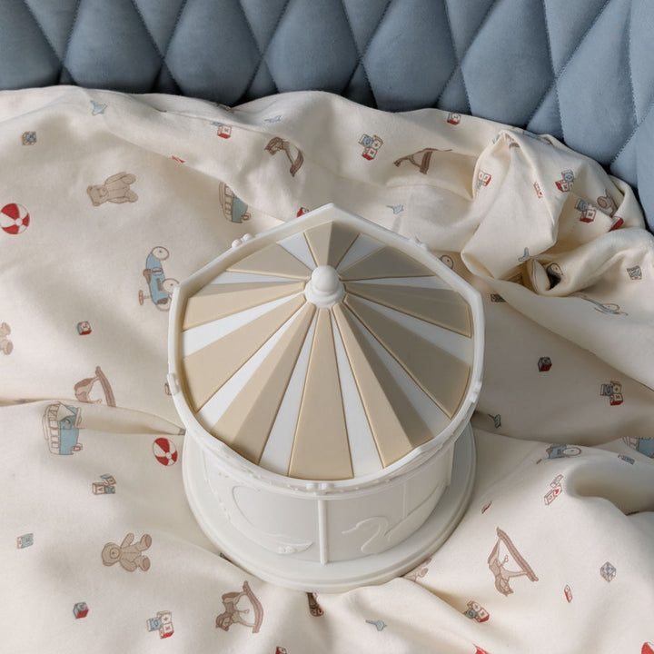 Cam Cam Copenhagen – Carousel Night Light – Off-White - Mabel & Fox