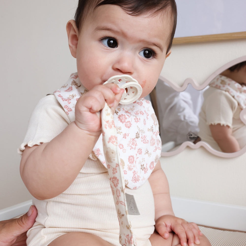 Cam Cam Copenhagen - Pacifier Holder - GOTS - Augusta - Mabel & Fox