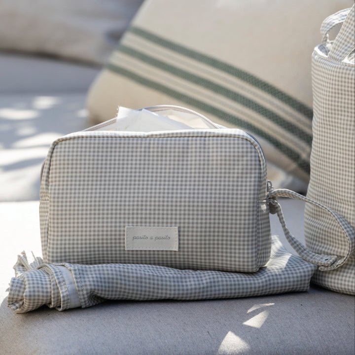 Pasito a Pasito - Toiletry Bag - Little Bloom Vichy Grey - Mabel & Fox