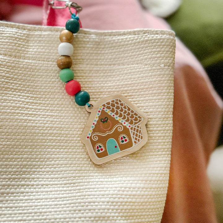 Cotton Twist - Gingerbread House Keyring Gift Kit - Mabel & Fox