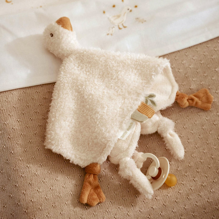 Little Dutch - Goose Cuddle Cloth - Newborn Naturals