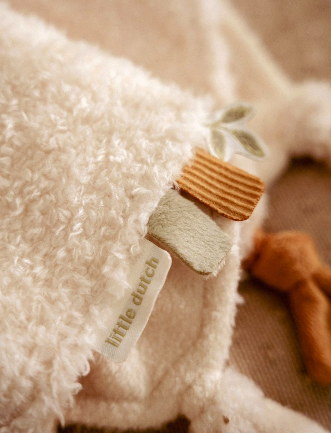 Little Dutch - Goose Cuddle Cloth - Newborn Naturals