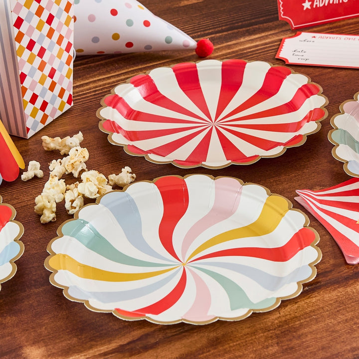HootyBalloo By Green Club - Circus Paper Plates - Pack of 8