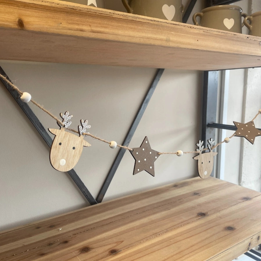 Gainsborough Giftware - Natural Reindeer Wood Garland - Mabel & Fox
