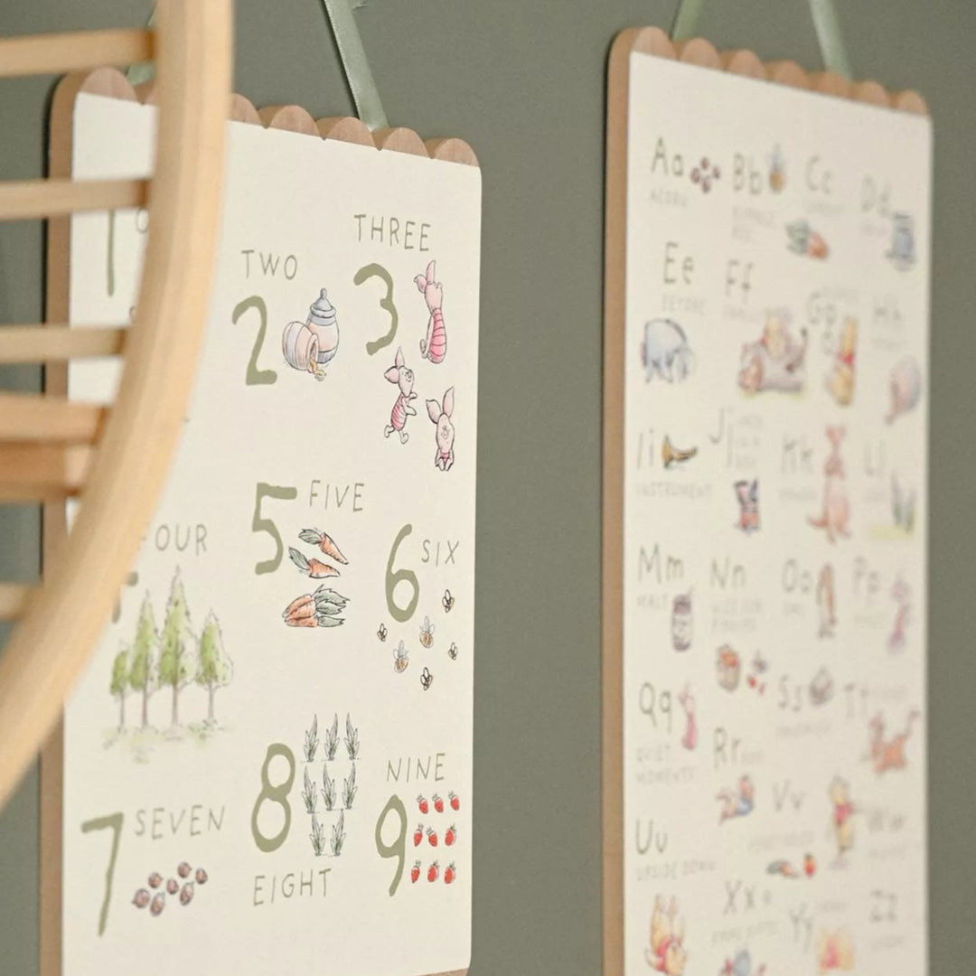 Disney - Winnie the Pooh - Counting Plaque - Mabel & Fox