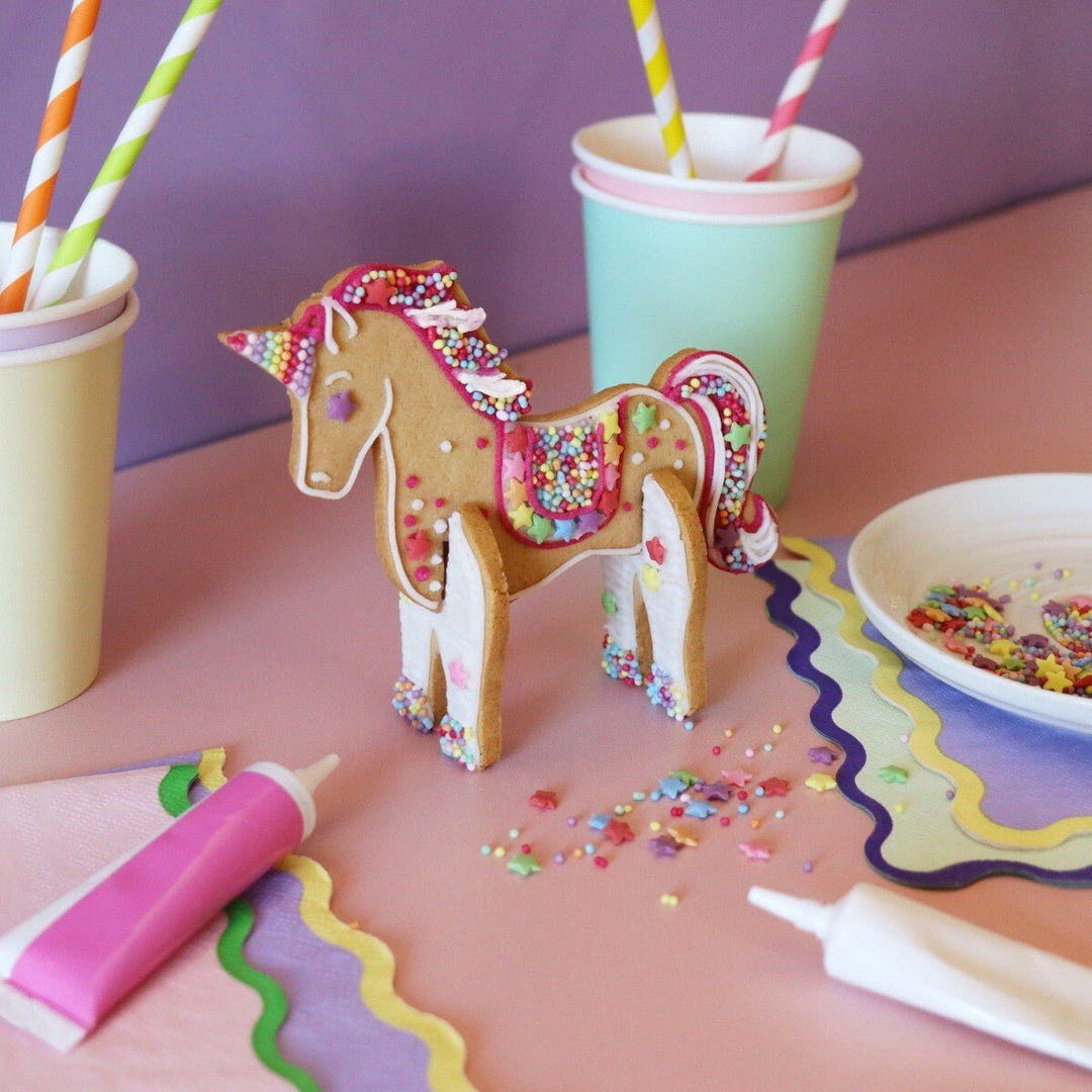 Biscuiteers - DIY 3D Unicorn Letterbox Kit